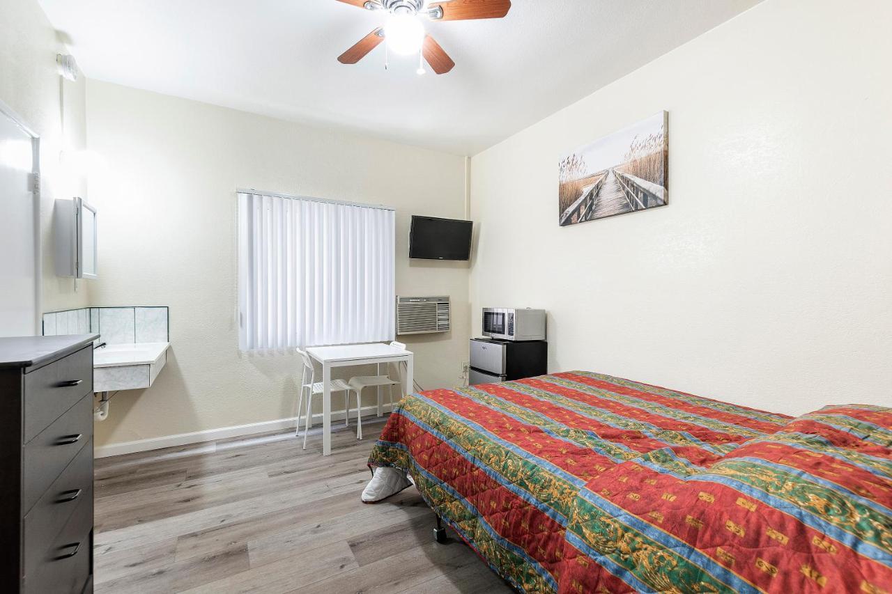 Pride Hotel Commerce Zewnętrze zdjęcie