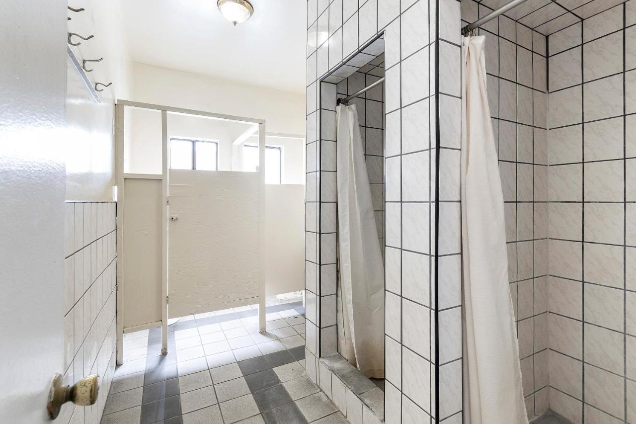 Pride Hotel Commerce Zewnętrze zdjęcie