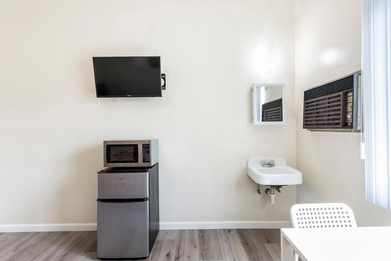 Pride Hotel Commerce Zewnętrze zdjęcie